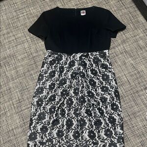 Black Lace-Textured Shift Dress